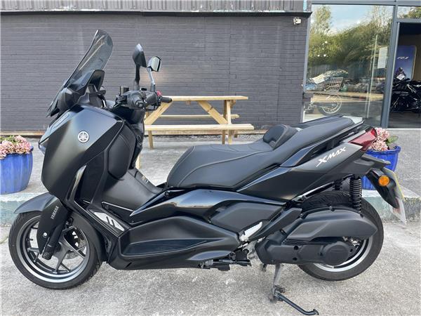 X Max 125 Tech Max