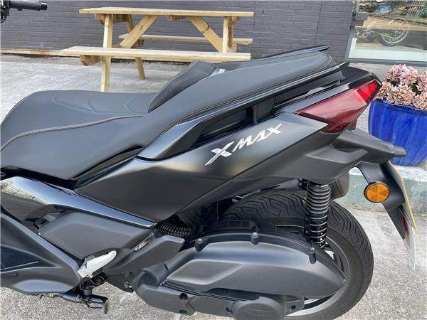 X Max 125 Tech Max