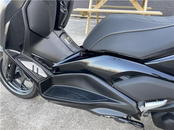X Max 125 Tech Max