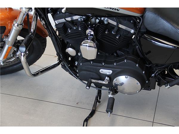 XL1200CA  1200 CUSTOM MY2014