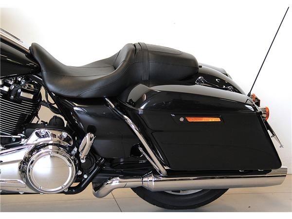 FLHX  STREET GLIDE 