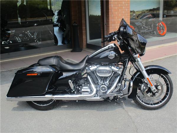 2021 Street Glide Special 114