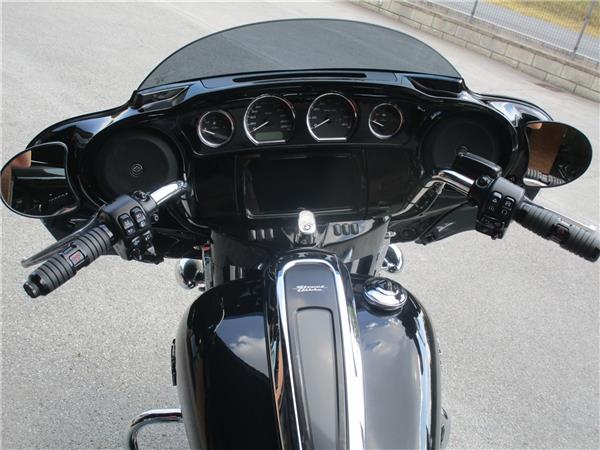 2021 Street Glide Special 114