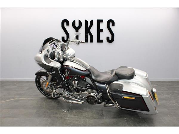 2019 Harley-Davidson CVO Road Glide