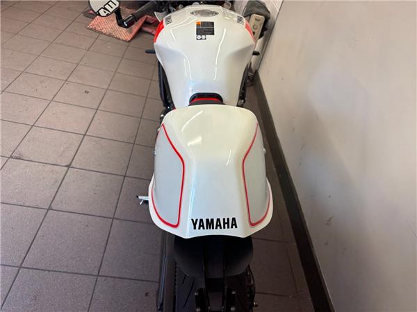 2025 YAMAHA XSR900