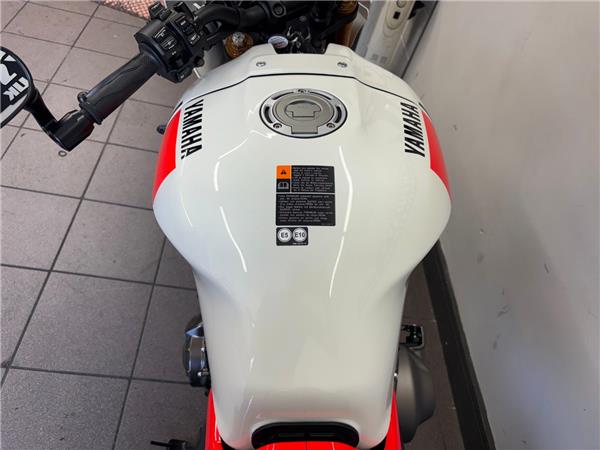 2025 YAMAHA XSR900
