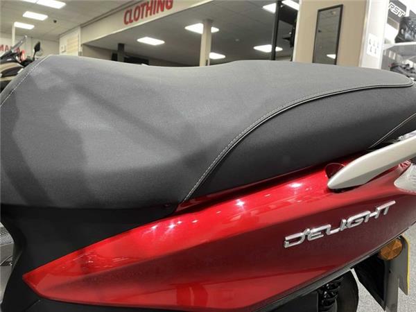 2023 Yamaha Delight 125 Red
