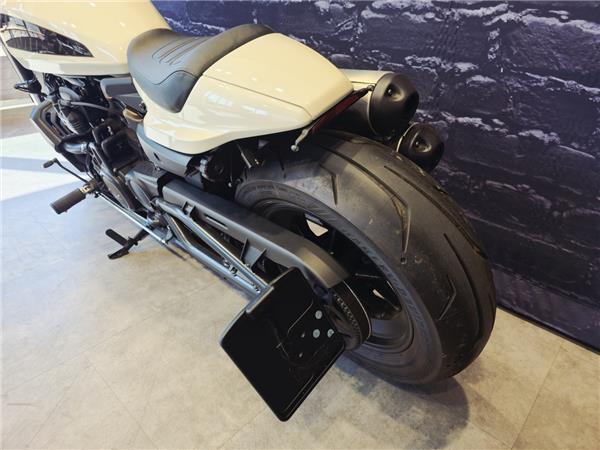 Sportster S 