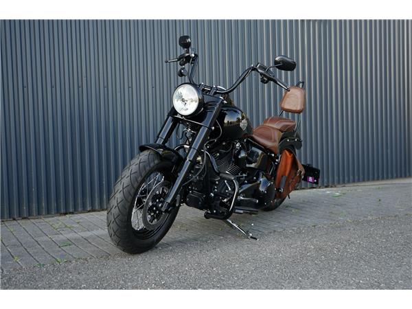2017 HARLEY-DAVIDSON Softail FLSS Softail Slim S110 ABS