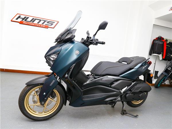 2023 Yamaha XMAX 125