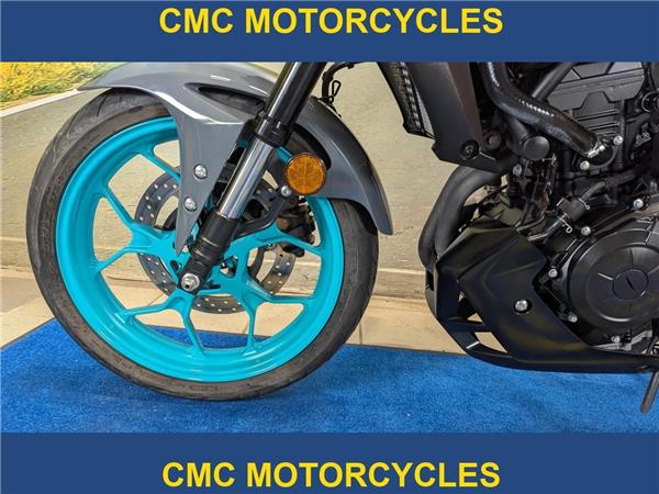  Yamaha MT-03 MT-03