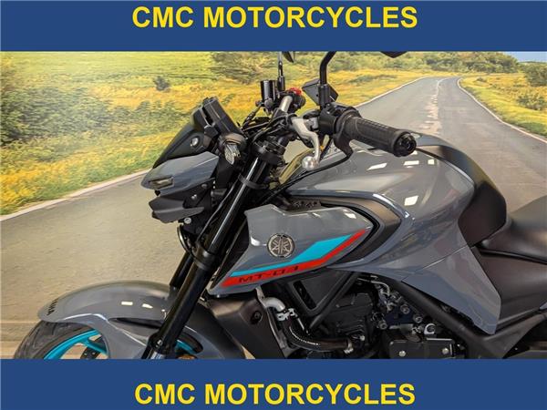  Yamaha MT-03 MT-03