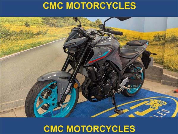 Yamaha MT-03 MT-03