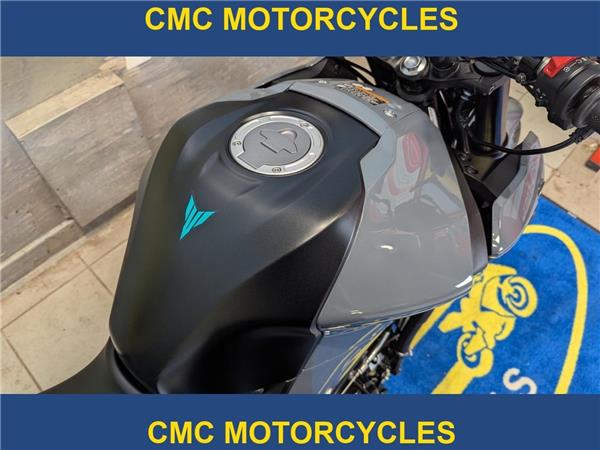  Yamaha MT-03 MT-03