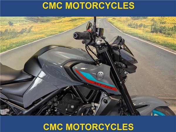  Yamaha MT-03 MT-03