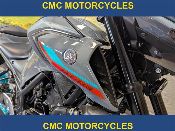  Yamaha MT-03 MT-03