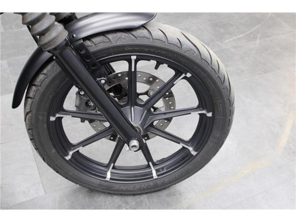 2016 Harley-Davidson Iron 883