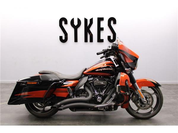 2017 Harley-Davidson CVO Street Glide