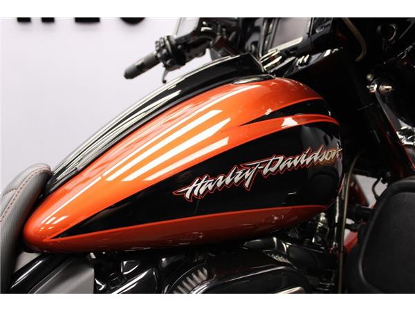 2017 Harley-Davidson CVO Street Glide