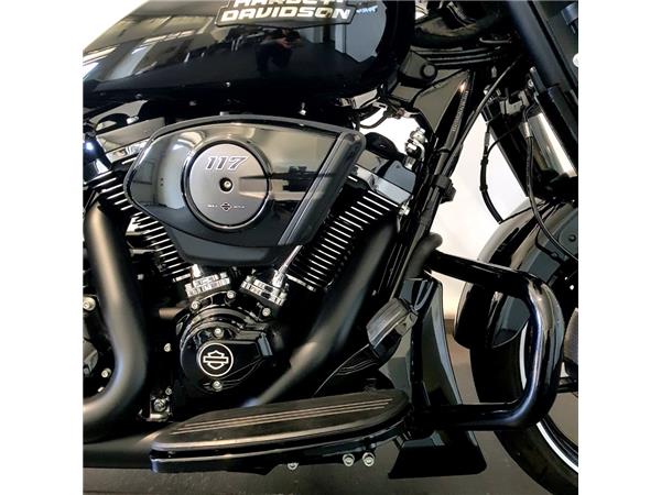 HARLEY-DAVIDSON STREET GLIDE