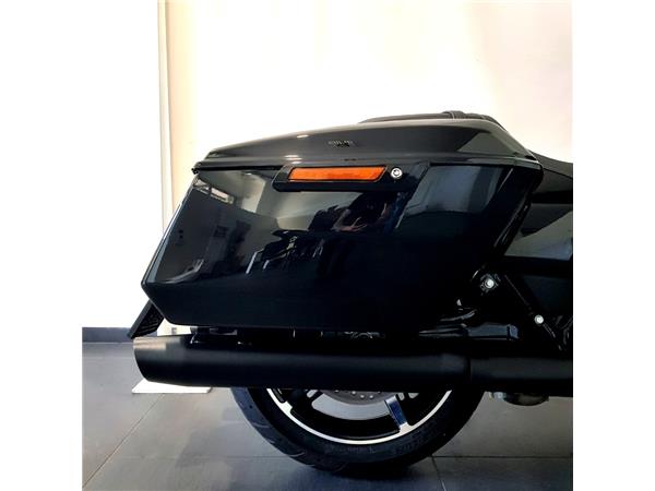 HARLEY-DAVIDSON STREET GLIDE