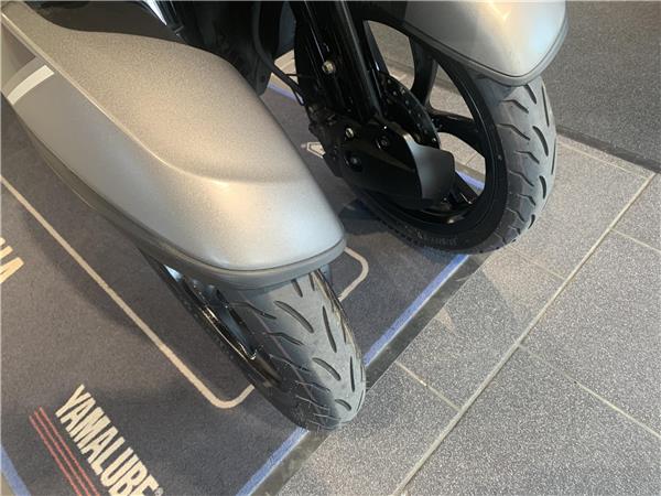 2022 Yamaha Tricity 125, new V-Belt/ rollers, new rear tyre !