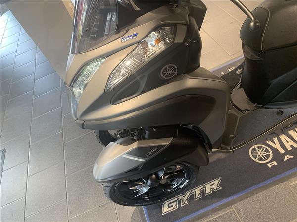 2022 Yamaha Tricity 125, new V-Belt/ rollers, new rear tyre !