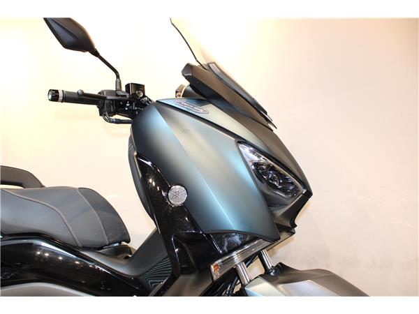 YAMAHA X-MAX 125 TECH MAX