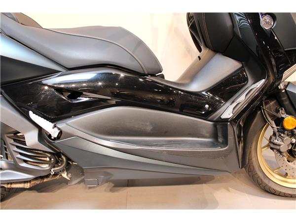 YAMAHA X-MAX 125 TECH MAX