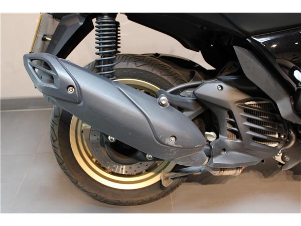 YAMAHA X-MAX 125 TECH MAX