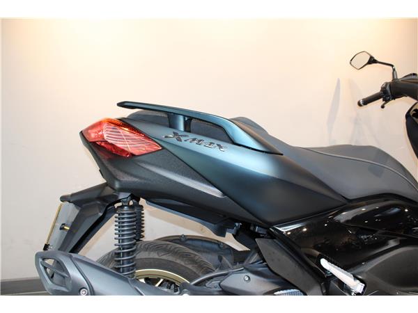 YAMAHA X-MAX 125 TECH MAX