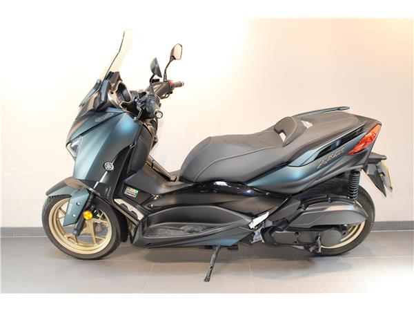 YAMAHA X-MAX 125 TECH MAX