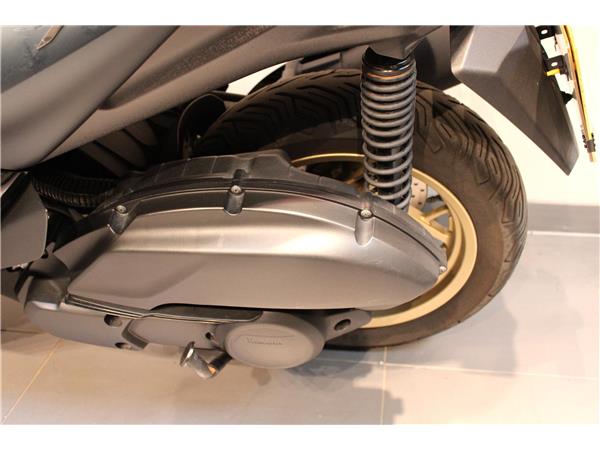 YAMAHA X-MAX 125 TECH MAX