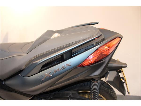 YAMAHA X-MAX 125 TECH MAX