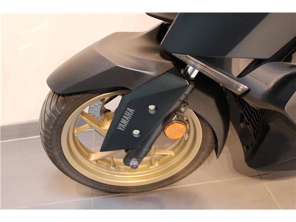YAMAHA X-MAX 125 TECH MAX