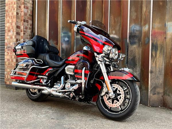 2017 Harley-Davidson CVO