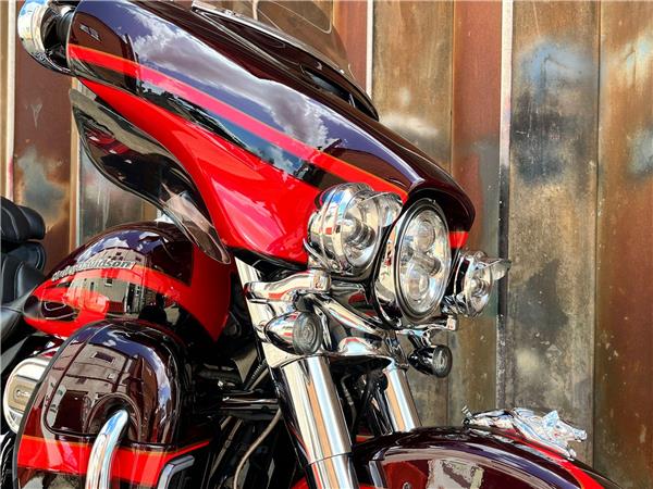 2017 Harley-Davidson CVO