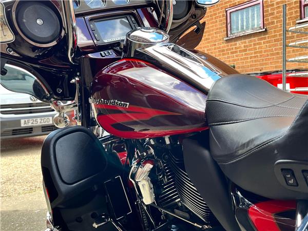 2017 Harley-Davidson CVO