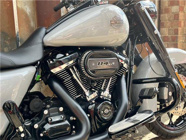 2025 Harley-Davidson Touring