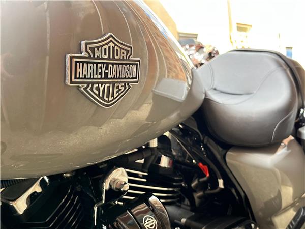 2025 Harley-Davidson Touring