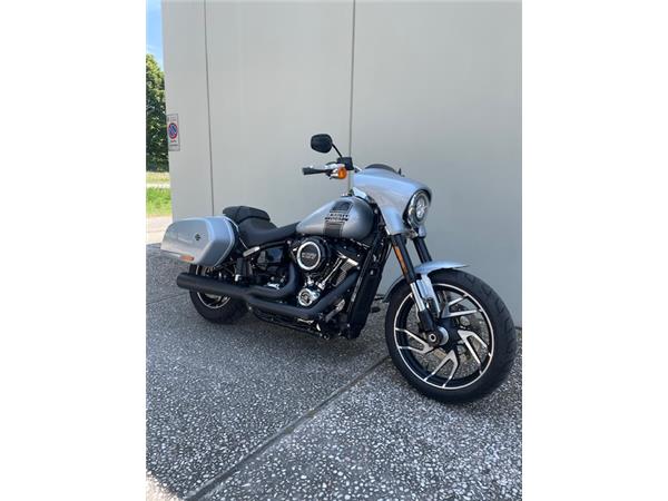 Harley-Davidson Sport Glide 