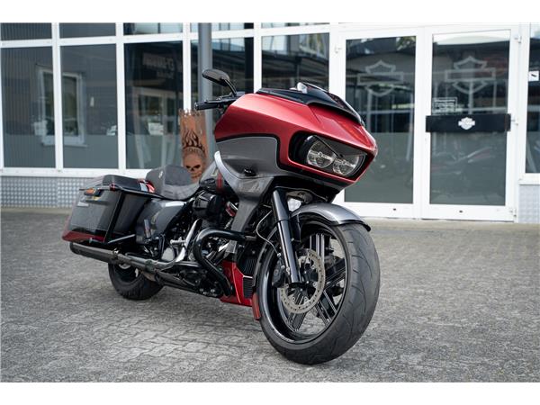 Harley-Davidson Kiel CVO ROAD GLIDE FLTRXSE - 131cui-Kodlin Fat Tire