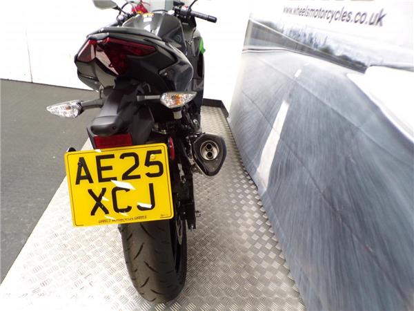 2025 Kawasaki Ninja 500