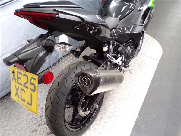 2025 Kawasaki Ninja 500