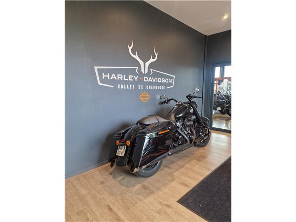 2024 HARLEY-DAVIDSON ROAD KING