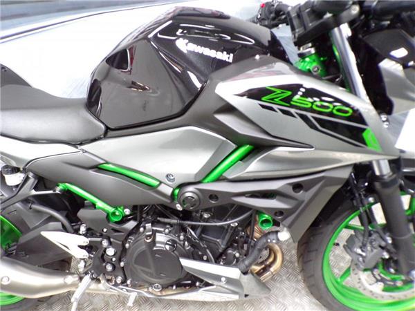 2025 KAWASAKI Z500