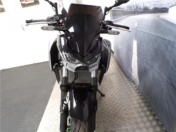2025 KAWASAKI Z500