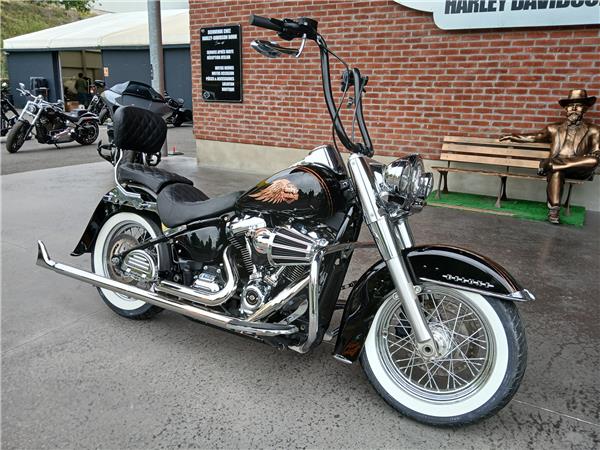 2020 HARLEY-DAVIDSON DELUXE