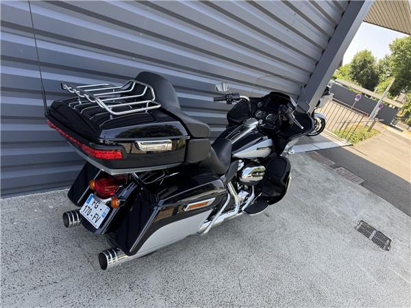 2019 HARLEY-DAVIDSON ROAD GLIDE