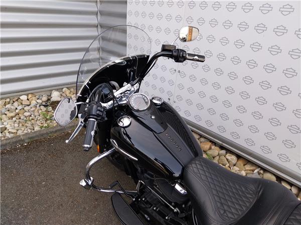 2018 HARLEY-DAVIDSON HERITAGE